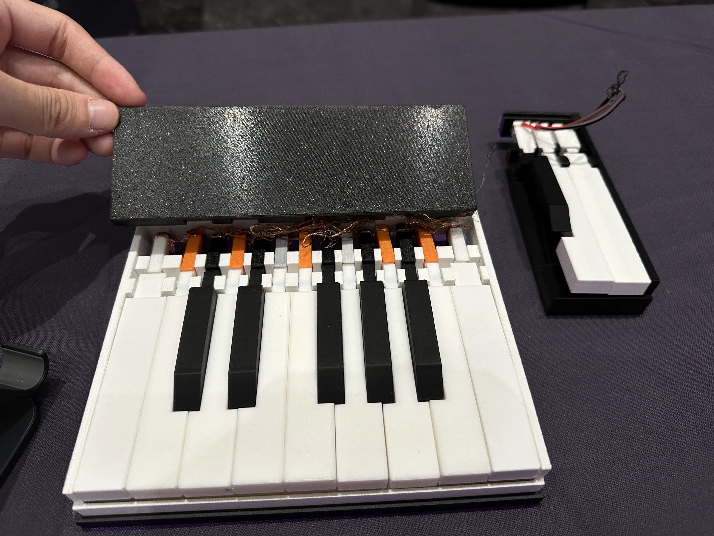 非主动式电容交互钢琴